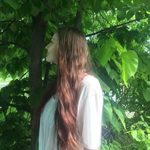 Meet your Posher, Ashley